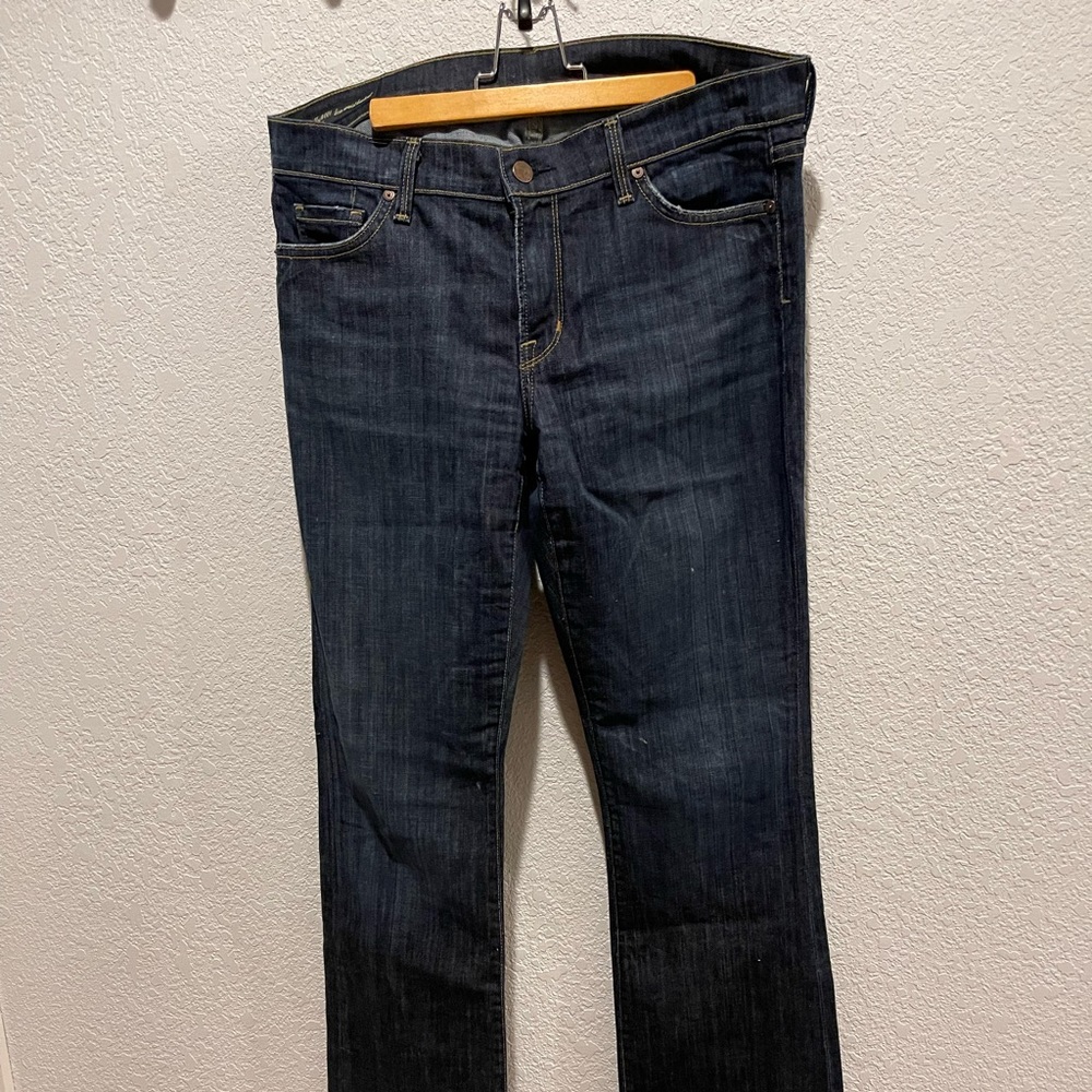 Citizens of Humanity “Kelly” bootcut. Size 32 with 32 “ inseam.